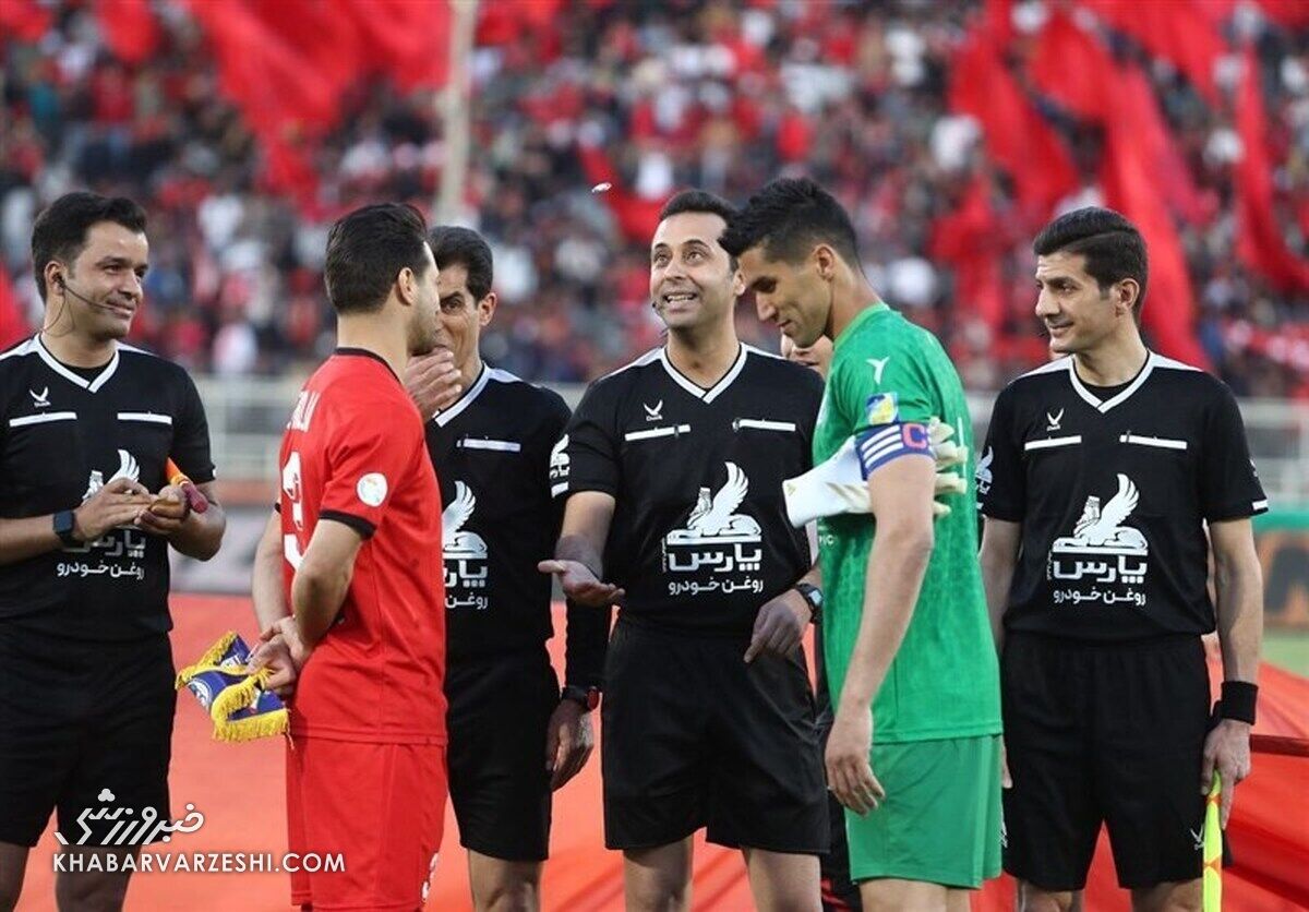 وقتی ۲-۰ به تراکتور باختیم بهتر بودیم/ استقلال با این دفاع در جام حذفی هم شانسی ندارد/ دیگر شوک هم به این استقلال کارساز نیست!