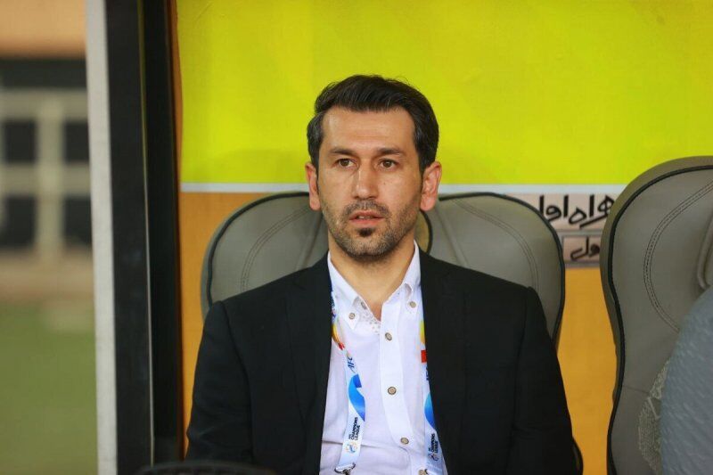 مدیر سپاهان: جام ندیده نیستیم؛ کارت بازی بن یدر صادر شده است/ تشکیلات دیدار با آلومینیوم چرک بود مدیر سپاهان: جام ندیده نیستیم؛ کارت بازی بن یدر صادر شده است/ تشکیلات دیدار با آلومینیوم چرک بود