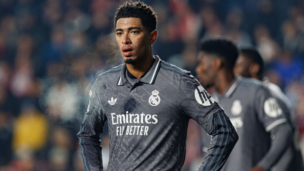 حیرت جود بلینگهام از ایستگاهی های دکلان رایس؛ این همان همبازی من در انگلیس است؟/ حذف رئال مادرید از حیات خلوت خودش! حیرت جود بلینگهام از ایستگاهی های دکلان رایس؛ این همان همبازی من در انگلیس است؟/ حذف رئال مادرید از حیات خلوت خودش!