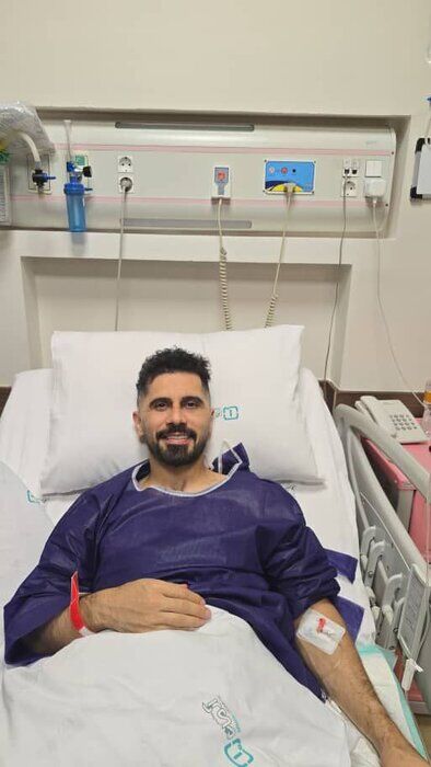 کاپیتان پرسپولیس بعد جراحی خندید+عکس