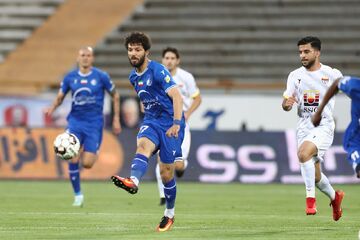 درون دروازه شانس با استقلال یار نیست/ جوان‌ترها را برای دربی توجیه کنید/ مدافعین اشتباه نکنند فولاد نمی‌تواند گل بزند