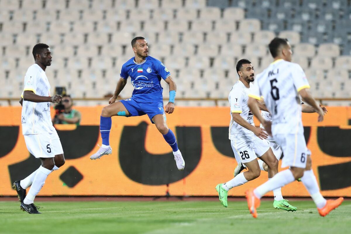 استقلال و فولاد