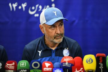 سرمربی سابق استقلال: به قلعه‌نویی برای حذف جوان‌ها حق می‌دهم/ ایران شانس واقعی صعود دارد