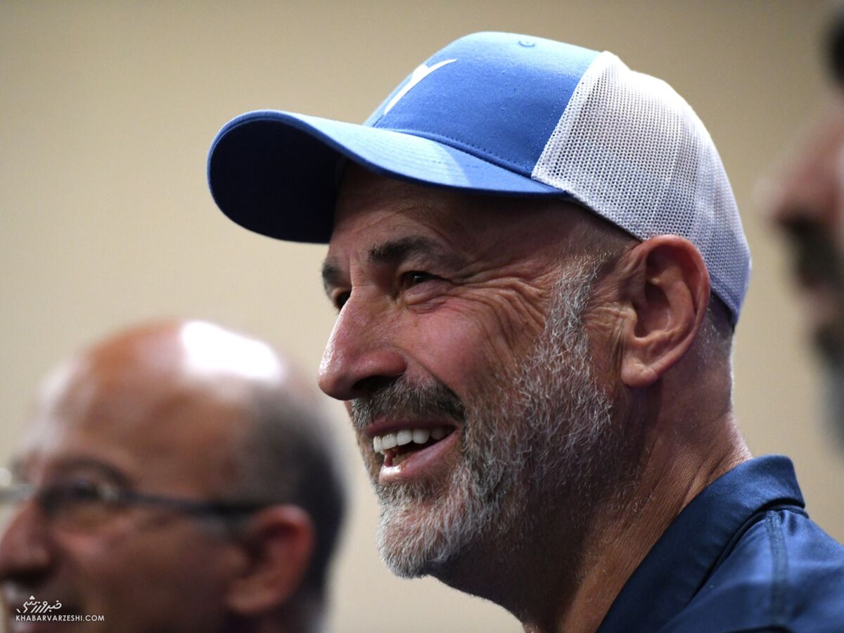 ما حمایت میکنیم؛ بوژوویچ هم باید عمل کند، امیدوارم مردم یک فرصت دیگر به استقلال بدهند ما حمایت میکنیم؛ بوژوویچ هم باید عمل کند، امیدوارم مردم یک فرصت دیگر به استقلال بدهند