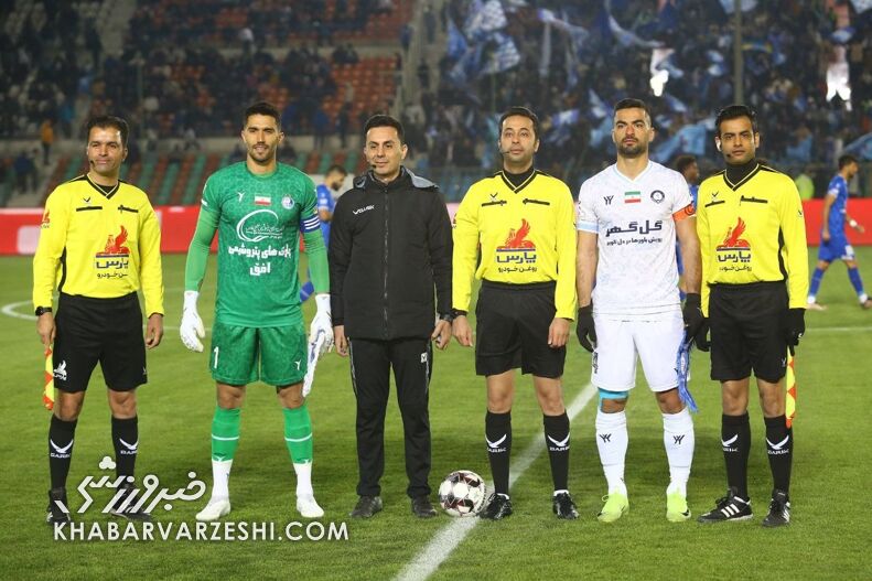 تصمیم نهایی مدیران استقلال درباره حسین حسینی! تصمیم نهایی مدیران استقلال درباره حسین حسینی!