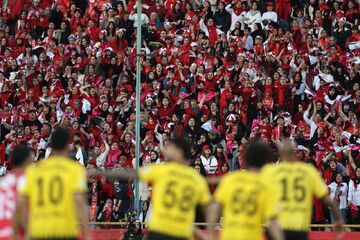 پوستر عجیب باشگاه پرسپولیس برای دیدار با سپاهان؛ گلادیاتور سرخ! +عکس