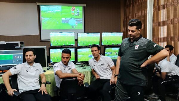 ترفند فدراسیون برای بالا بردن تعداد داوران ترفند فدراسیون برای بالا بردن تعداد داوران