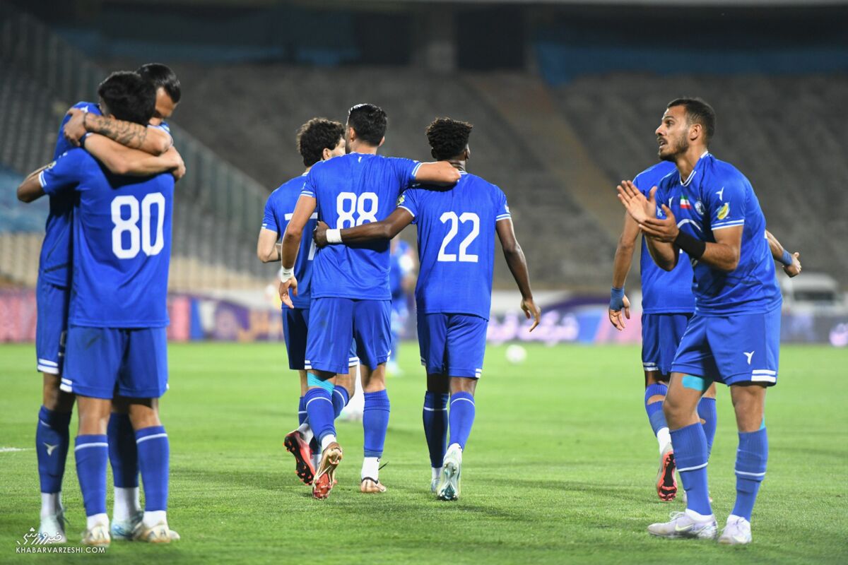 استقلال با ۵ غایب به مصاف پیکان می رود! استقلال با ۵ غایب به مصاف پیکان می رود!