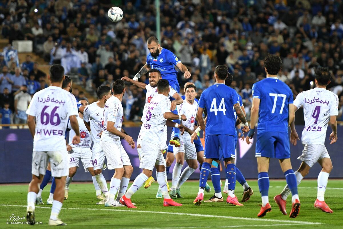 بعد از آن گل ۸۰ متری بازیکنان استقلال شب چطور خوابشان برد؟ / خدا کند بازی پیکان به وقت اضافه نکشد/ این استقلال مایه شرمساری است! بعد از آن گل ۸۰ متری بازیکنان استقلال شب چطور خوابشان برد؟ / خدا کند بازی پیکان به وقت اضافه نکشد/ این استقلال مایه شرمساری است!