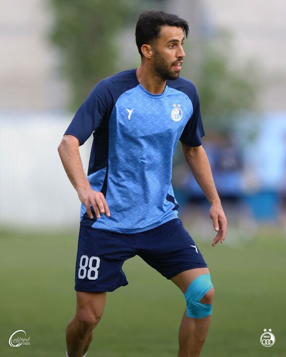 استقلال