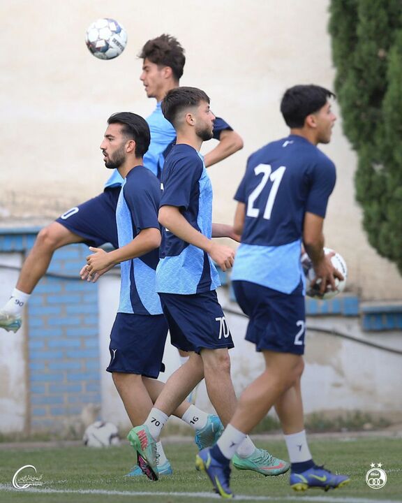 استقلال