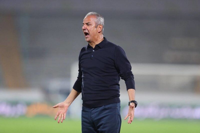 سیاست خاص کارتال در نقل و انتقالات/ سرمربی ترک فعلا خواسته با این یک بازیکن تمدید شود! سیاست خاص کارتال در نقل و انتقالات/ سرمربی ترک فعلا خواسته با این یک بازیکن تمدید شود!