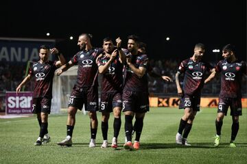 سرخ پوشان از فردا استارت می زنند