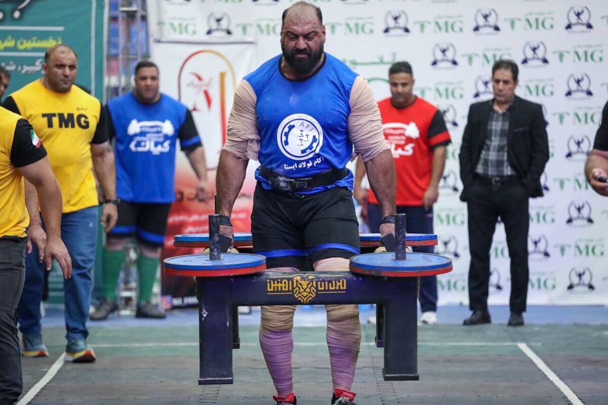 وارث برادران فاطمی، قرایی و روح الله داداشی کنار اسطوره جهان؛ مثل کودکی بودم که دستش را دور درخت حلقه زده! وارث برادران فاطمی، قرایی و روح الله داداشی کنار اسطوره جهان؛ مثل کودکی بودم که دستش را دور درخت حلقه زده!