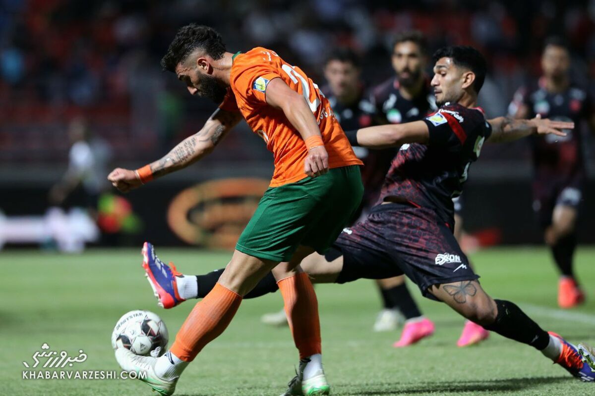 زمان بازی پرسپولیس و مس تغییر میکند