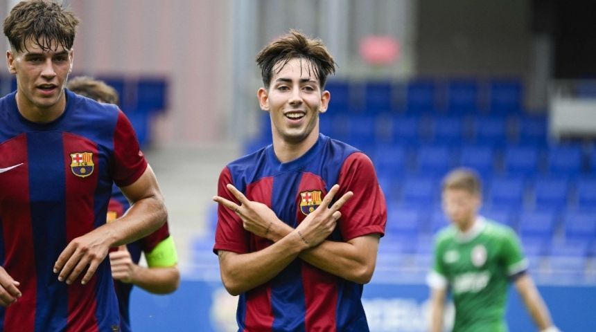 شوک به آبی اناری ها؛ کتف ستاره بارسلونا در رفت! شوک به آبی اناری ها؛ کتف ستاره بارسلونا در رفت!