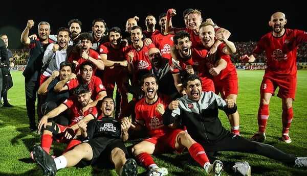 پیشنهادات تراکتور تمامی ندارد! پیشنهادات تراکتور تمامی ندارد!