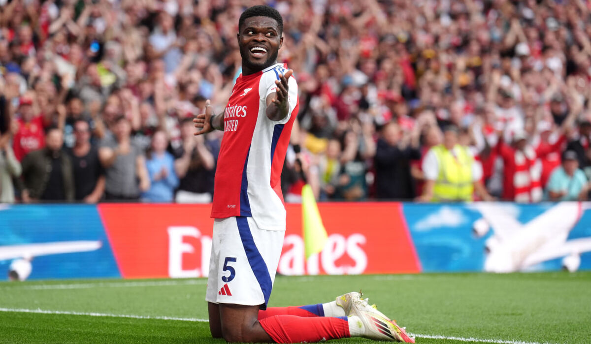 ستاره سابق آرسنال به تجاوز جنسی متهم شد! ستاره سابق آرسنال به تجاوز جنسی متهم شد!