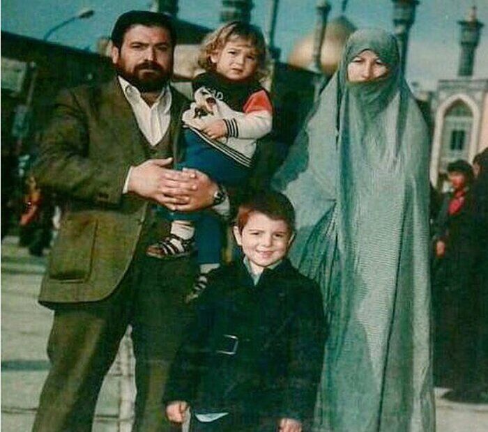 مادر انصاریان: علی، پسر ایران ایران بود/ قرار بود ظهر برگردد تا با هم ناهار بخوریم، اما دیگر برنگشت/ هر وقت دلم میگیرد، شماره اش را میگیرم!