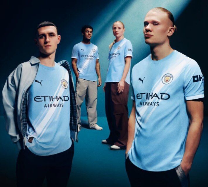 رونمایی منچستر سیتی از کیت جدید باشگاه
