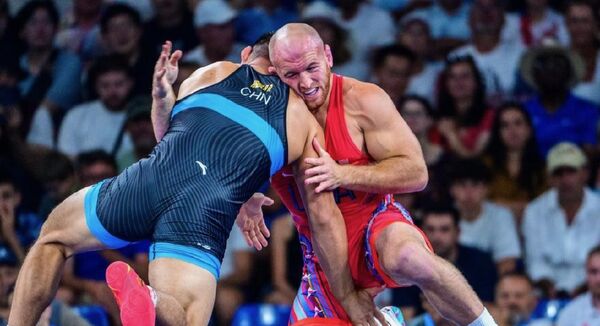 فوری؛ قهرمان المپیک در خانه فحشا دستگیر شد!