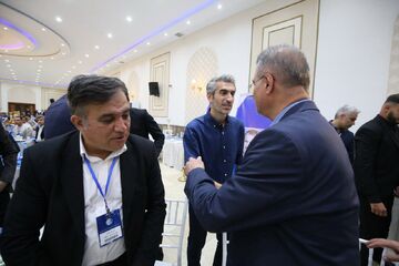 گزارش تصویری| مجمع عمومی پیشکسوتان استقلال با حضور جباری و مدیران باشگاه!