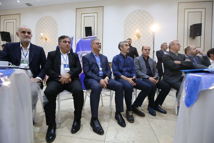 مجمع پیشکسوتان
