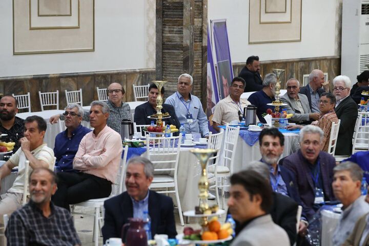 مجمع پیشکسوتان