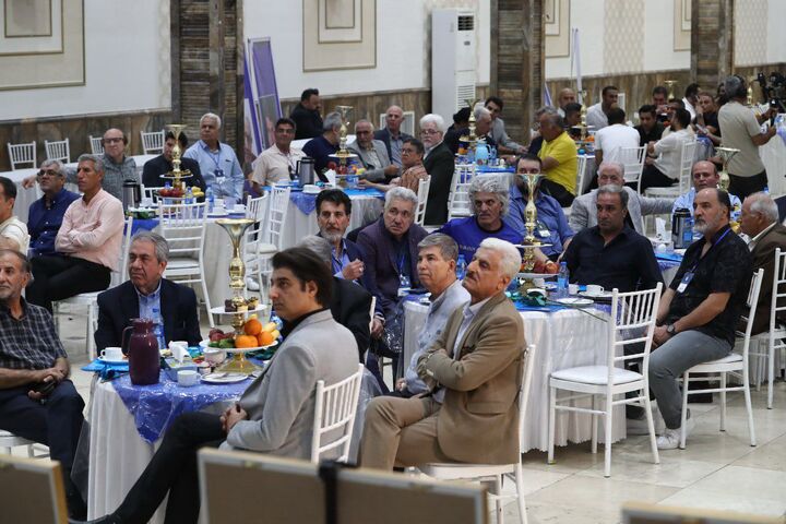 مجمع پیشکسوتان