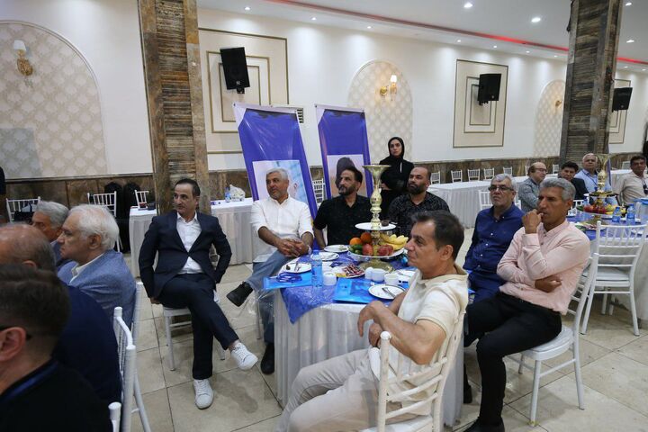 مجمع پیشکسوتان