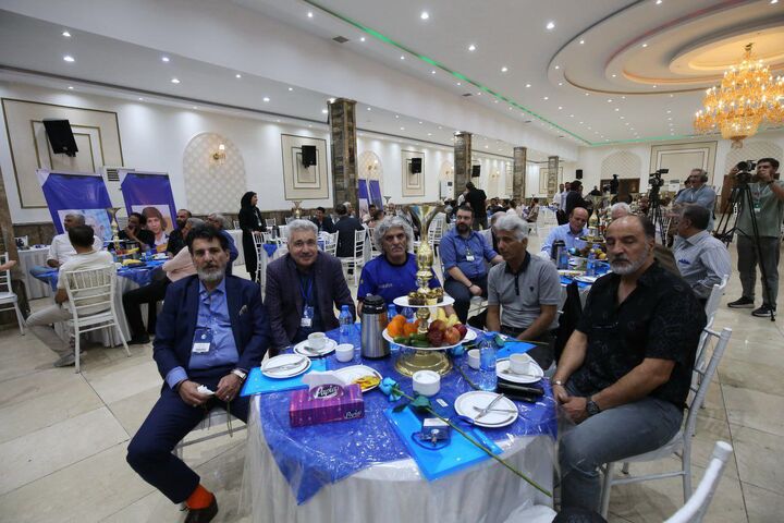 مجمع پیشکسوتان