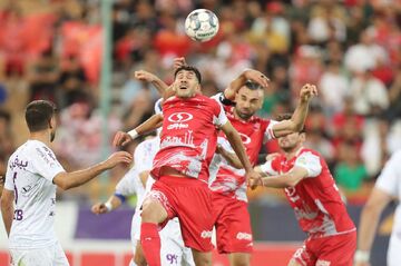 پرسپولیس ۲ - هوادار صفر/ استقلال خوابید؛ پرسپولیس بیدار شد!/ حسن ختام یک فصل بی افتخار؛ کارتال آقای گلی و آسیا را از سرخ ها گرفت