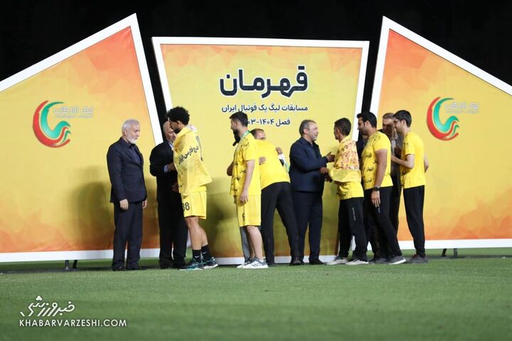 قهرمانی فجر