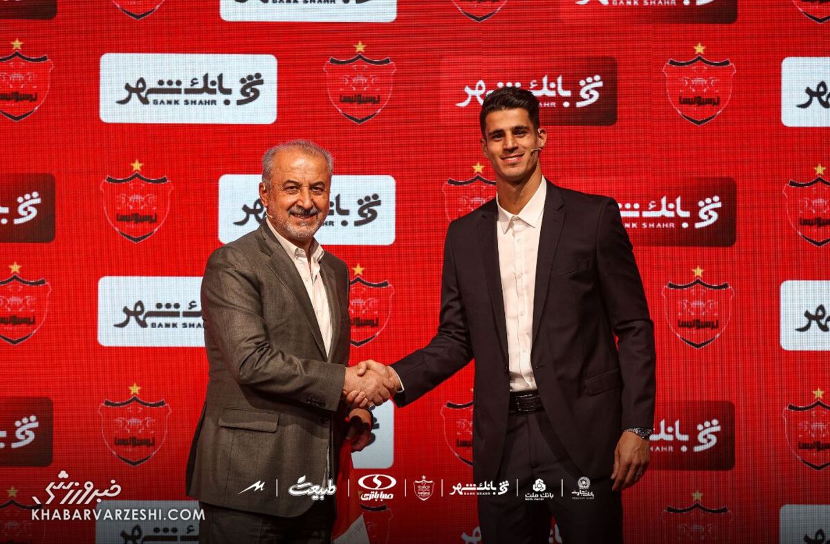 رقم قرارداد نیازمند با پرسپولیس فاش شد/ ادعای یک خبرگزاری رقم قرارداد نیازمند با پرسپولیس فاش شد/ ادعای یک خبرگزاری