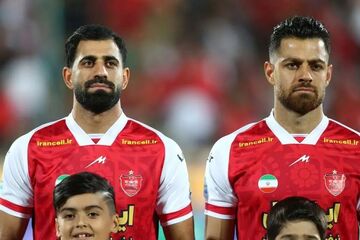 آخرین خبر از وضعیت مدافع باتجربه پرسپولیس/ مسیر اصفهان یا تمدید؟