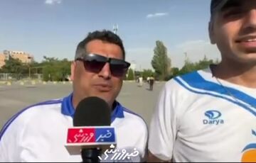 هوادار ملوان مقابل دوربین خبرورزشی: از عملکرد تیم راضی هستیم؛ چه ببریم چه ببازیم پشت ملوان خواهیم بود!