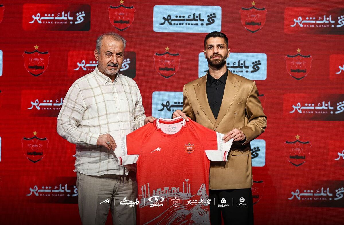 سرلک: پرسپولیس اتفاقات خوبی در پیش دارد! سرلک: پرسپولیس اتفاقات خوبی در پیش دارد!