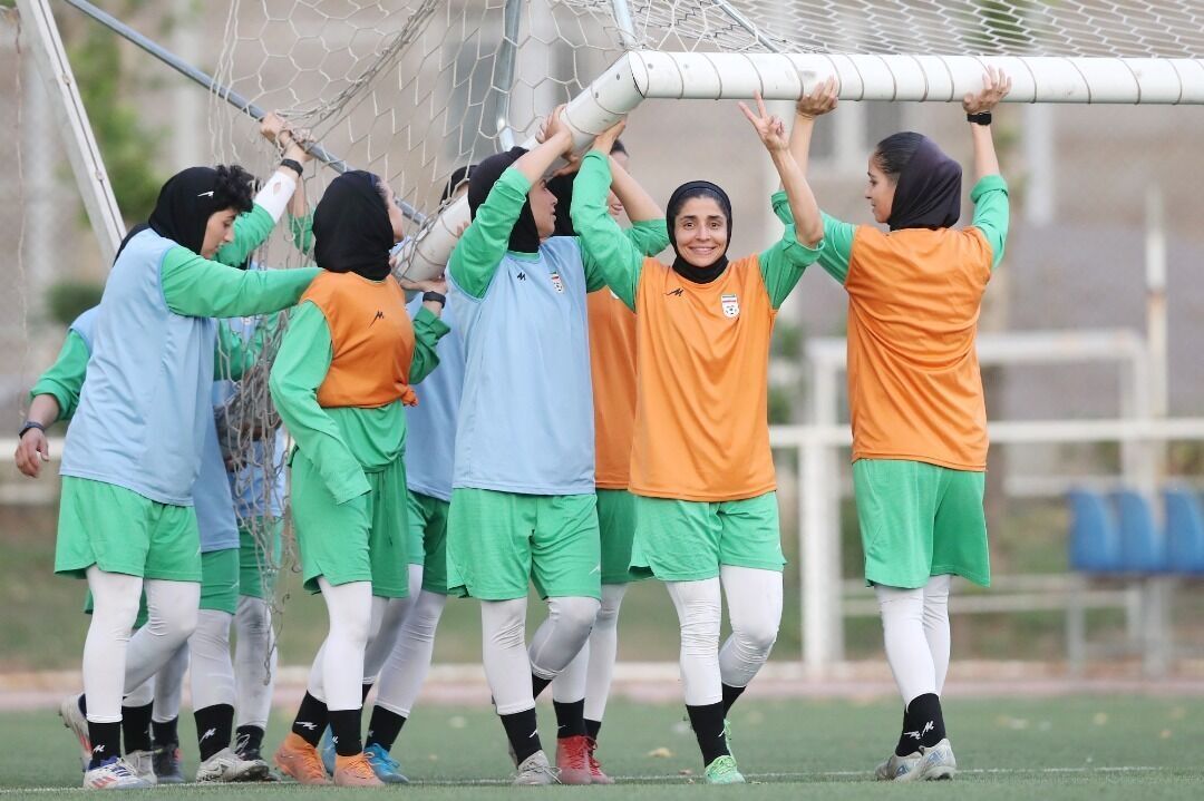 پوستر AFC برای زنان ایران +عکس پوستر AFC برای زنان ایران +عکس