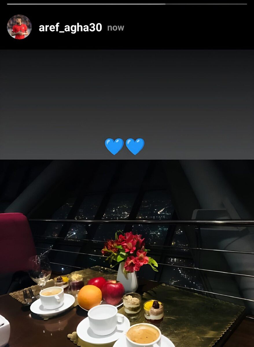 دلربایی عارف آقاسی برای استقلال از بالای برج میلاد با دو قلب آبی