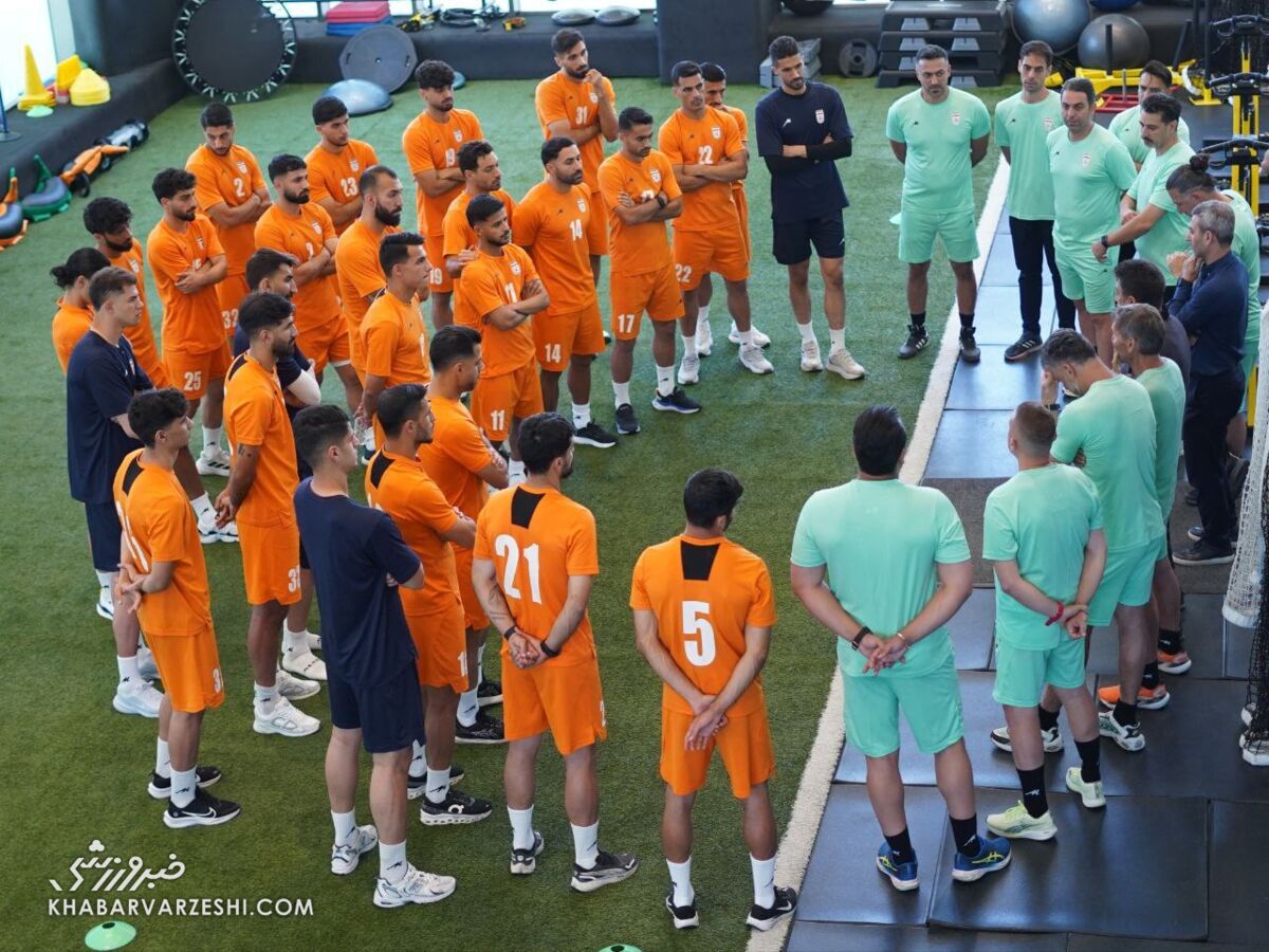 اعضای تیم ملی فوتبال نیز تجاوز رژیم سفاک صهیونی رامحکوم کردند اعضای تیم ملی فوتبال نیز تجاوز رژیم سفاک صهیونی رامحکوم کردند