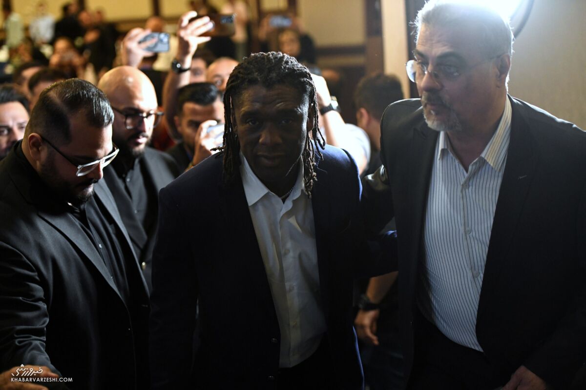 حمله دوباره هواداران استقلال به انتخاب باشگاه/ ابهام در بازگشت سیدورف به تهران!