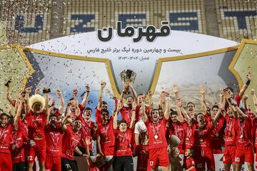 رکورد خاص تراکتور در قهرمانی تاریخی لیگ برتر/ تبریزی‌ها از استقلال و سپاهان جلو زدند! +عکس