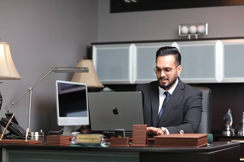 مهندس احمد ایوبی پور کیست