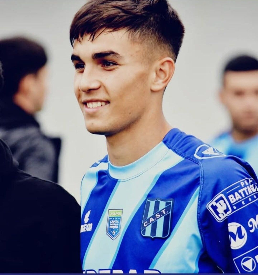 فوتبالیست جوان آرژانتینی حین عمل زانو از دنیا رفت!