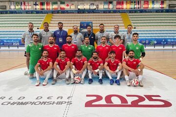 جام قهرمانی جهان بر فراز دستان فوتبالیست‌های ایران!