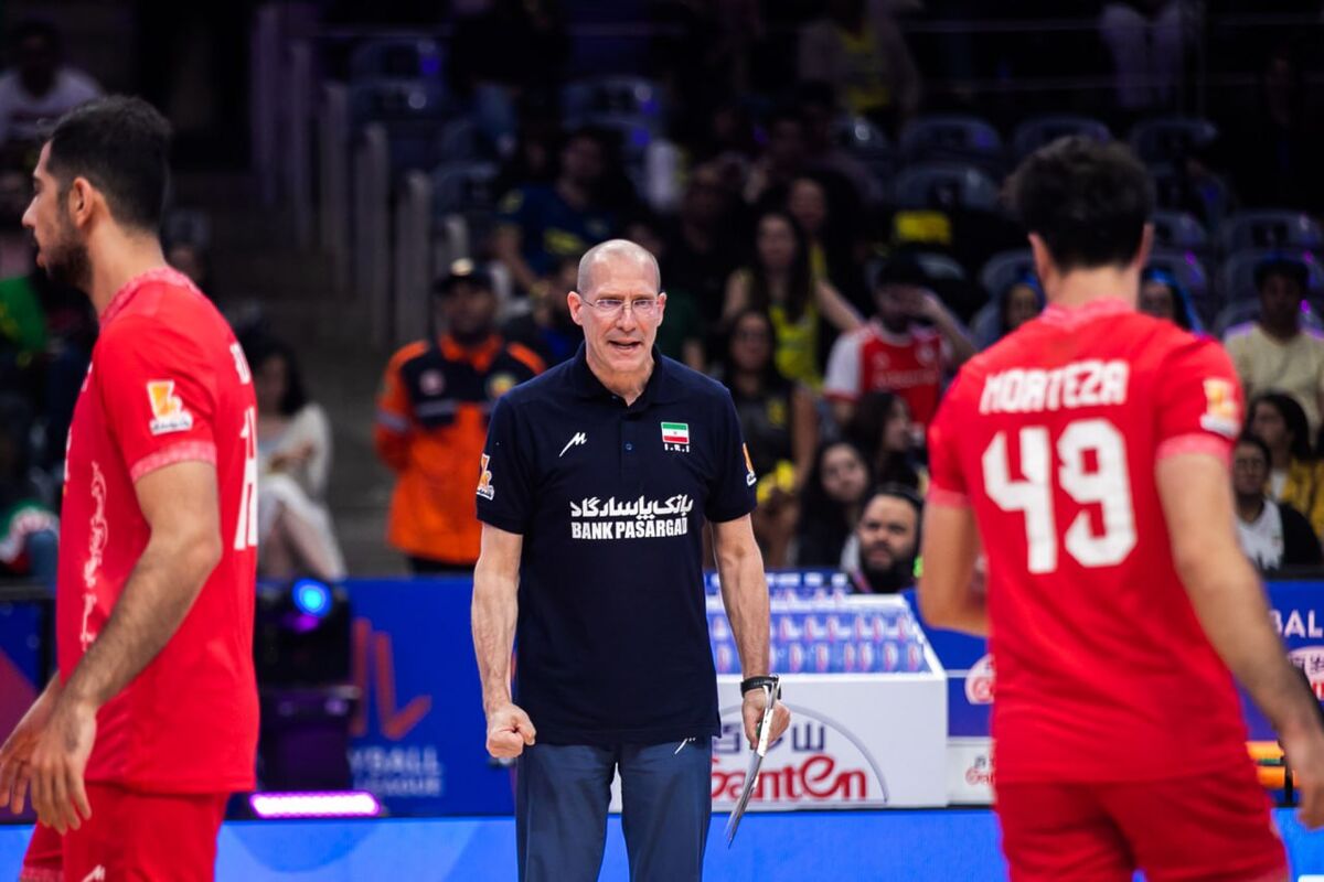 رفتن سرمربی خارجی از ایران؟ او حتی حرفش را هم نزده! رفتن سرمربی خارجی از ایران؟ او حتی حرفش را هم نزده!