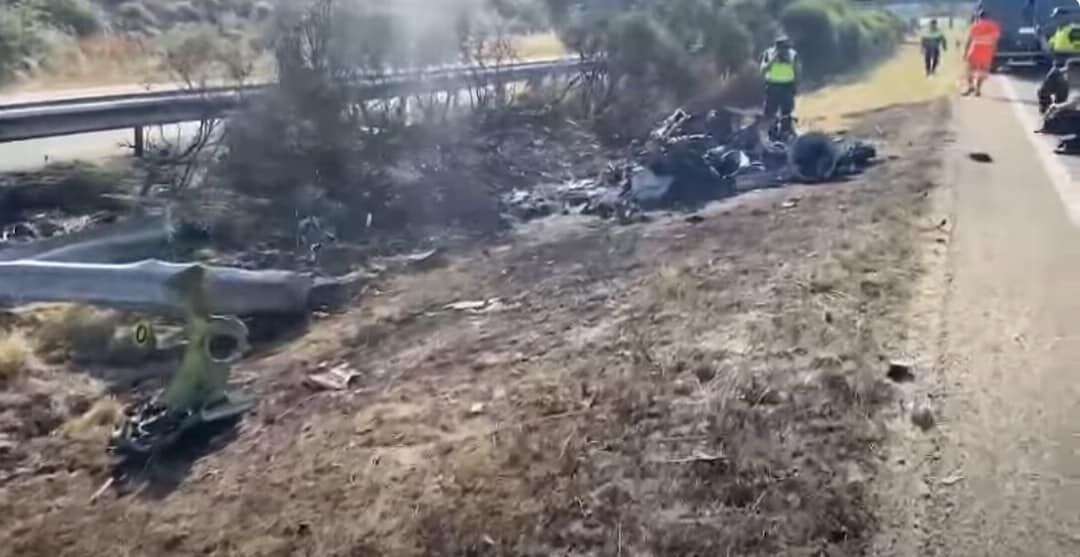 تصاویر تلخ و تکاندهنده از صفحه تصادف ژوتا؛ ستاره لیورپول و برادرش در آتش سوختند +عکس