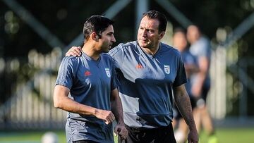 مطمئنم کار هاشمیان و پرسپولیس تمام است/ وحید همه پارامترهای هدایت پرسپولیس را دارد/ همه پیشکسوتان باید از انتخاب باشگاه حمایت کنند