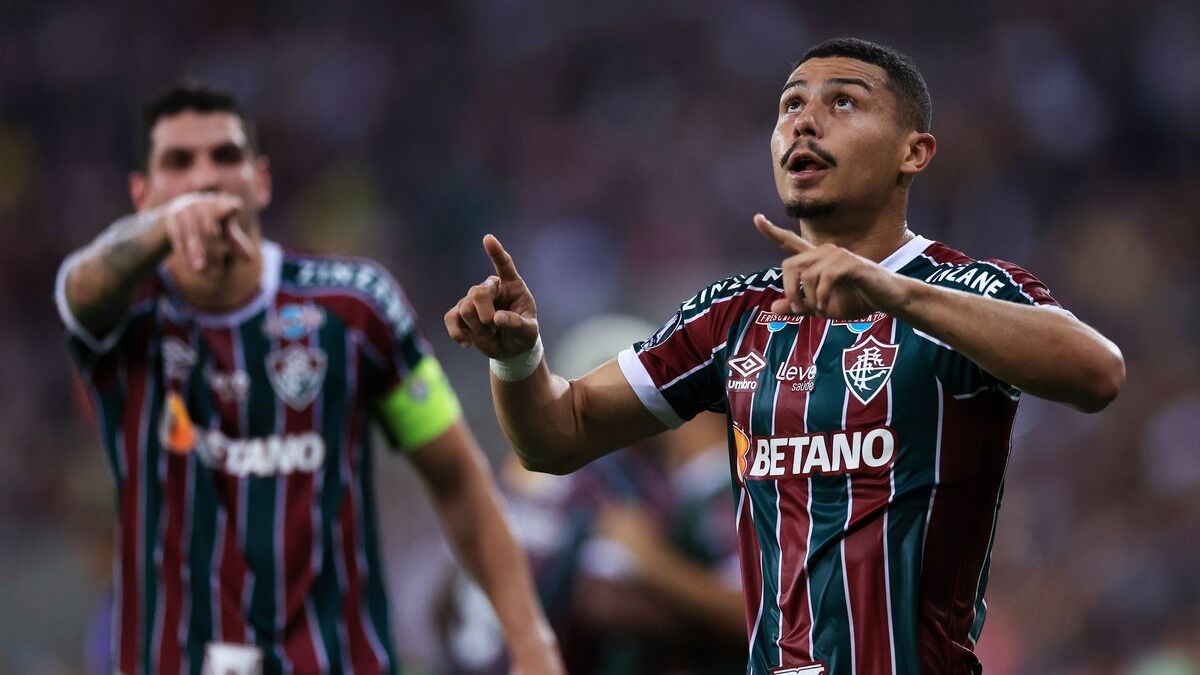 گل اول فلومیننزه به الهلال؛ زننده گل مارتینلی گل اول فلومیننزه به الهلال؛ زننده گل مارتینلی