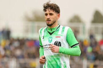 رحمتی مقابل استقلال و پرسپولیس ایستاد!